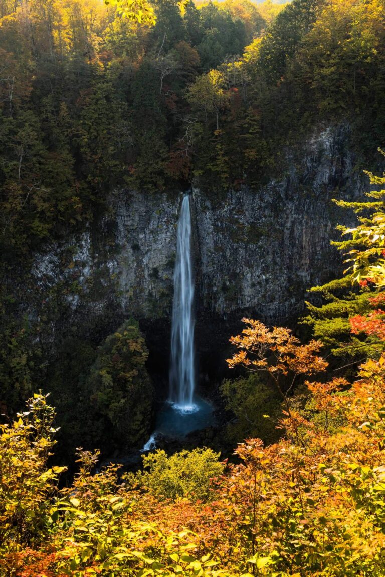 秋の白水の滝